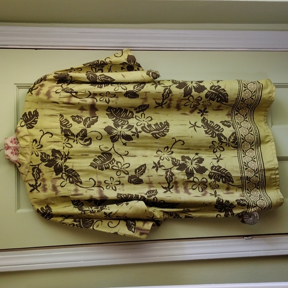 Men's Pineapple Connection Medium button up - Picture 5 of 5